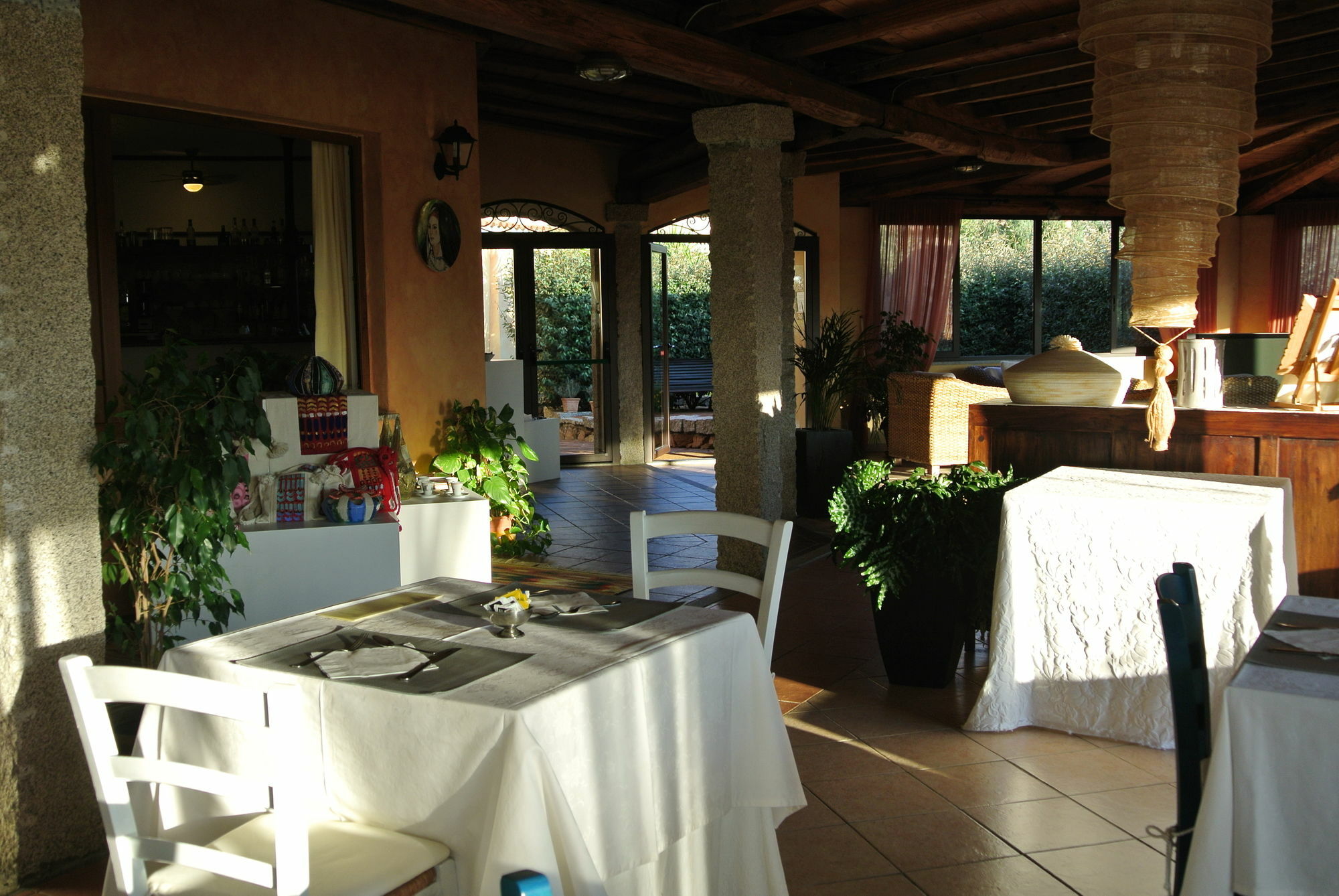Relais Fenicottero Rosa Guest House Porto Taverna Bagian luar foto